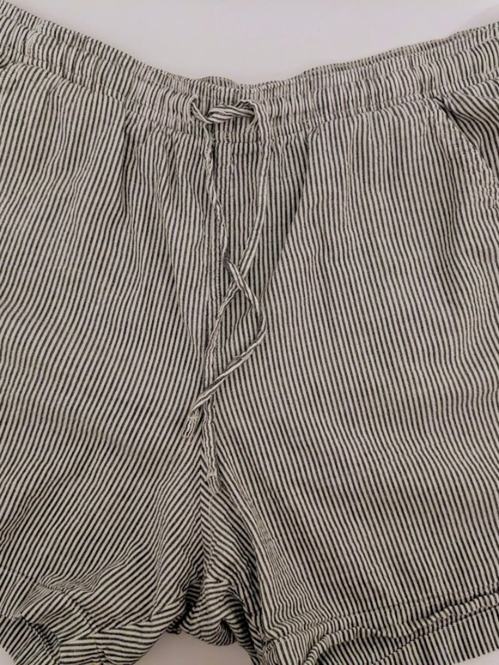 Gloria Vanderbilt cotton striped shorts Size L